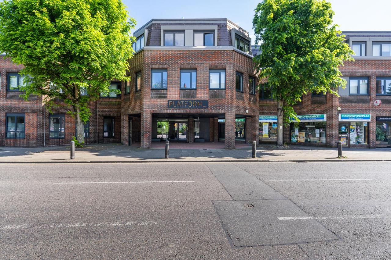 Luxury One Bedroom Serviced In The Heart Of * Bedford